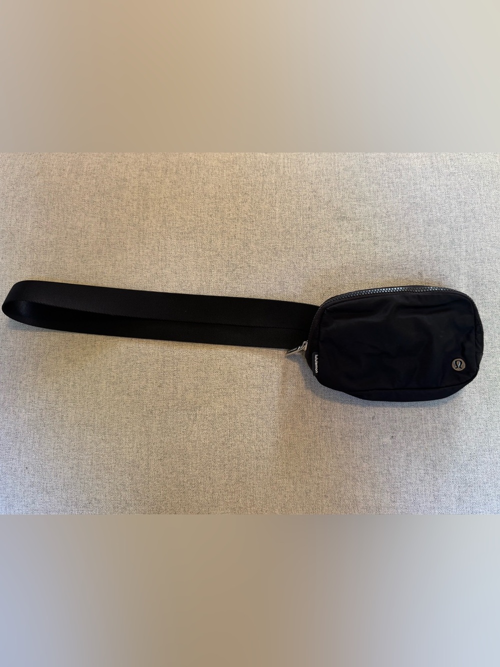 Lululemon Everywhere Belt Bag 1L